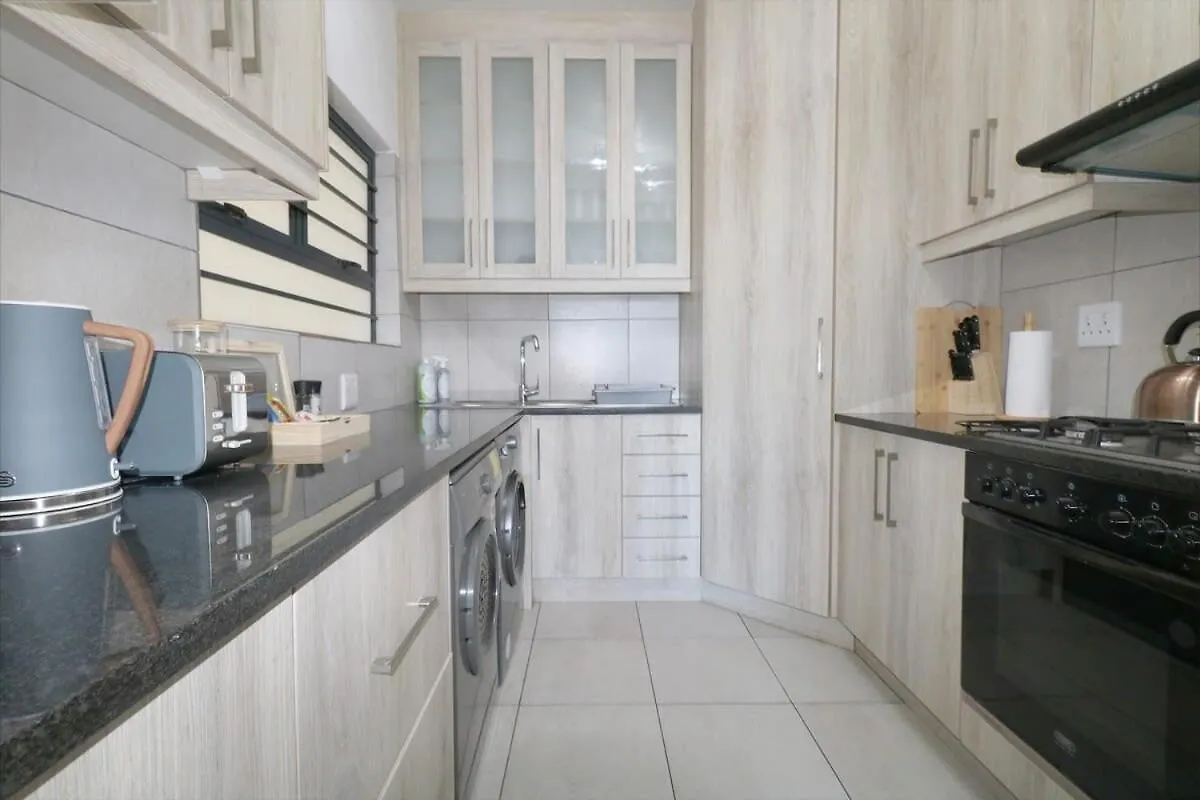 South Surf Apartment Muizenberg